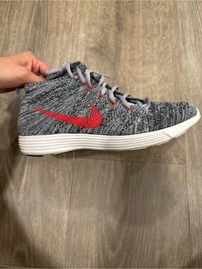 Nike Flyknit Chunka